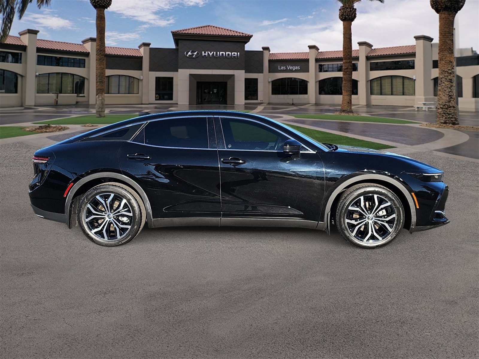 Thumbnail: 2024 Toyota Crown - 9