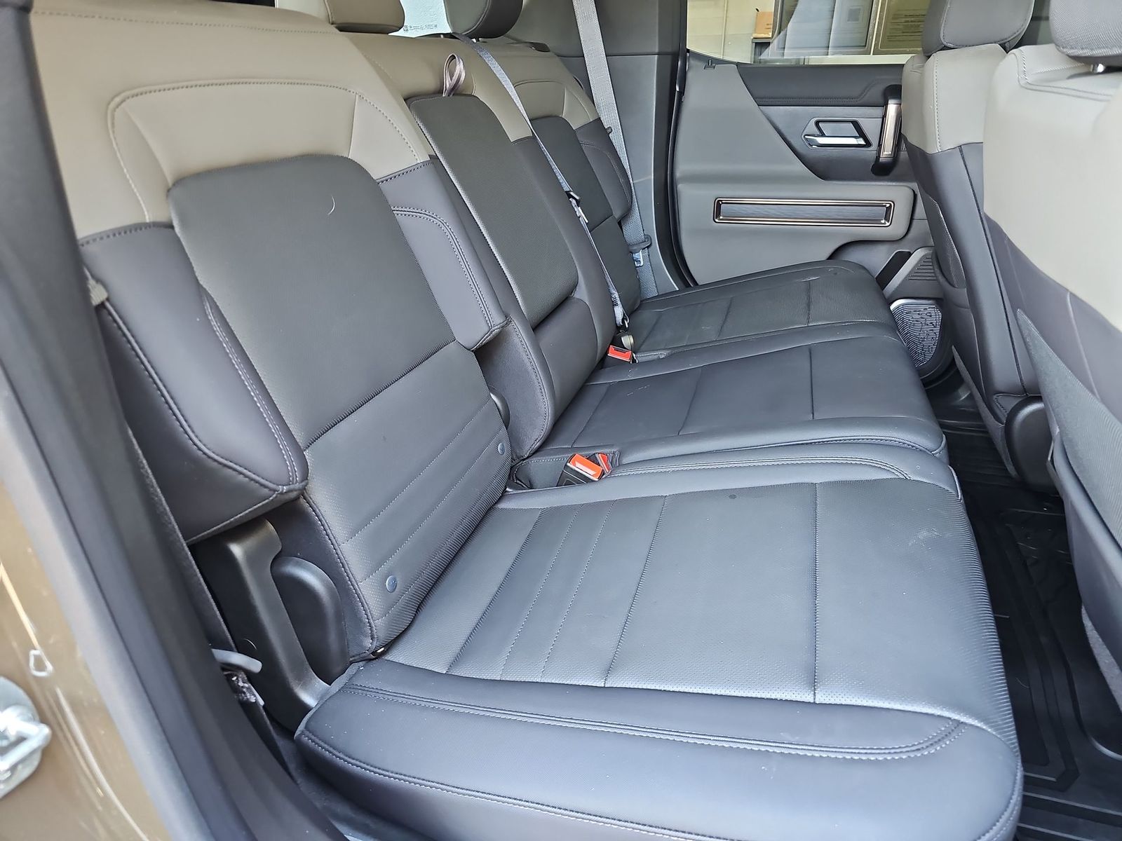 Thumbnail: 2025 GMC Hummer EV - 17