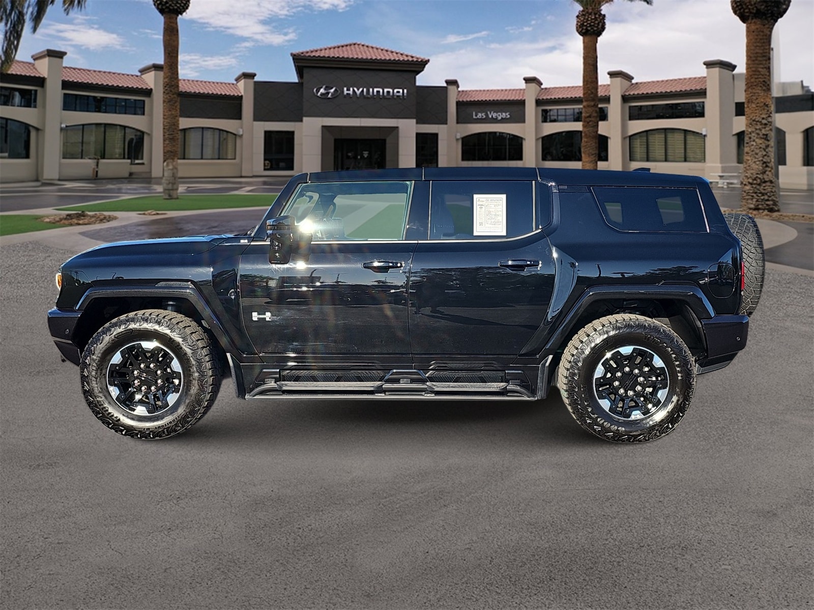 Thumbnail: 2025 GMC Hummer EV - 5