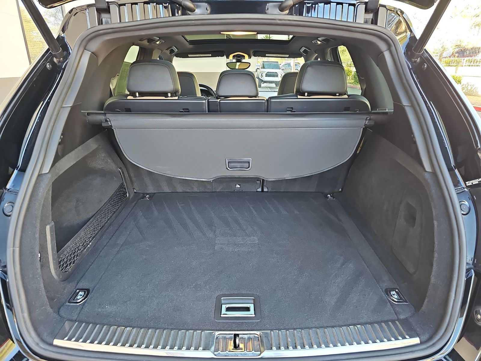 Thumbnail: 2014 Porsche Cayenne - 23