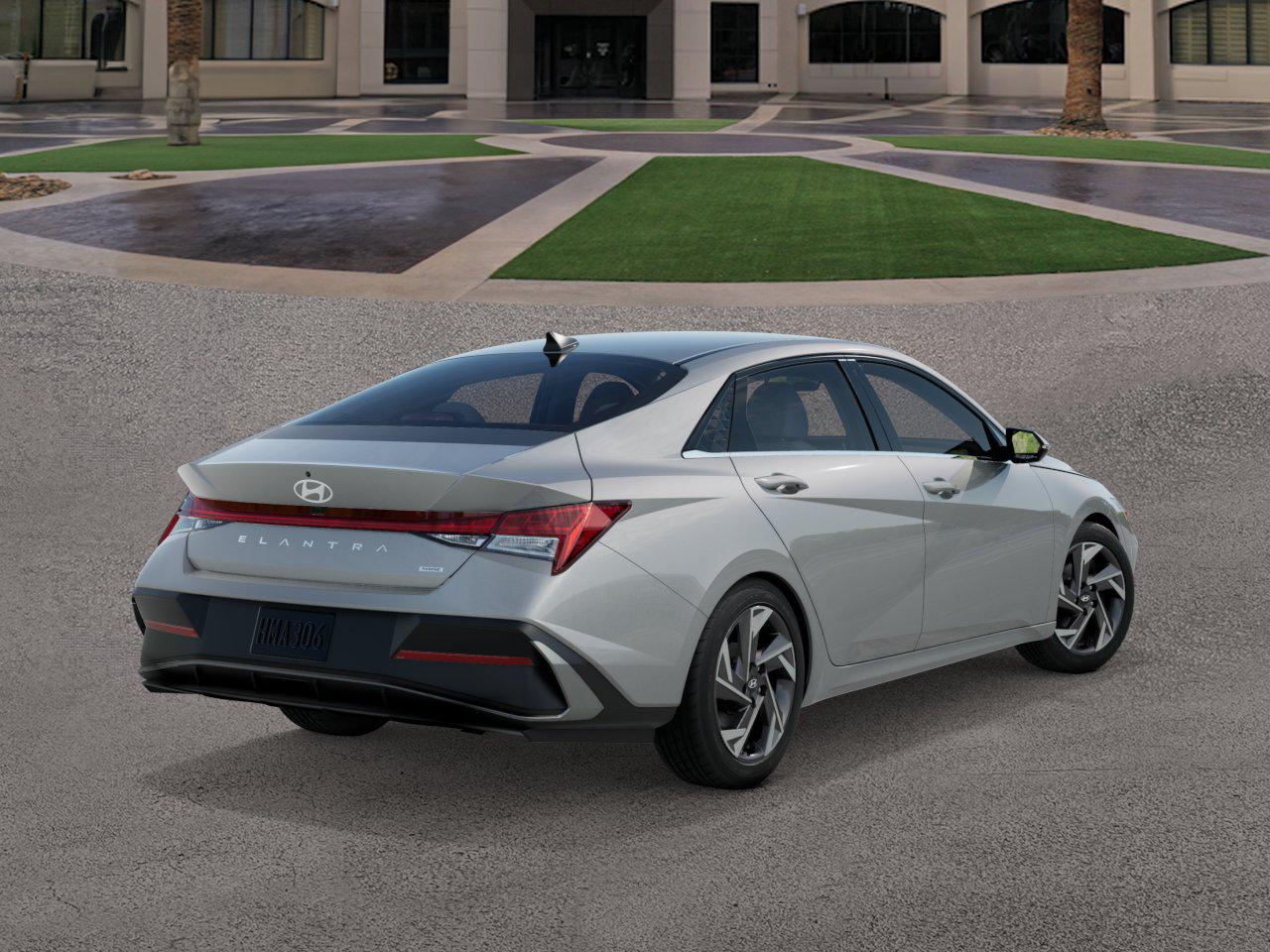 Thumbnail: 2025 Hyundai Elantra - 4