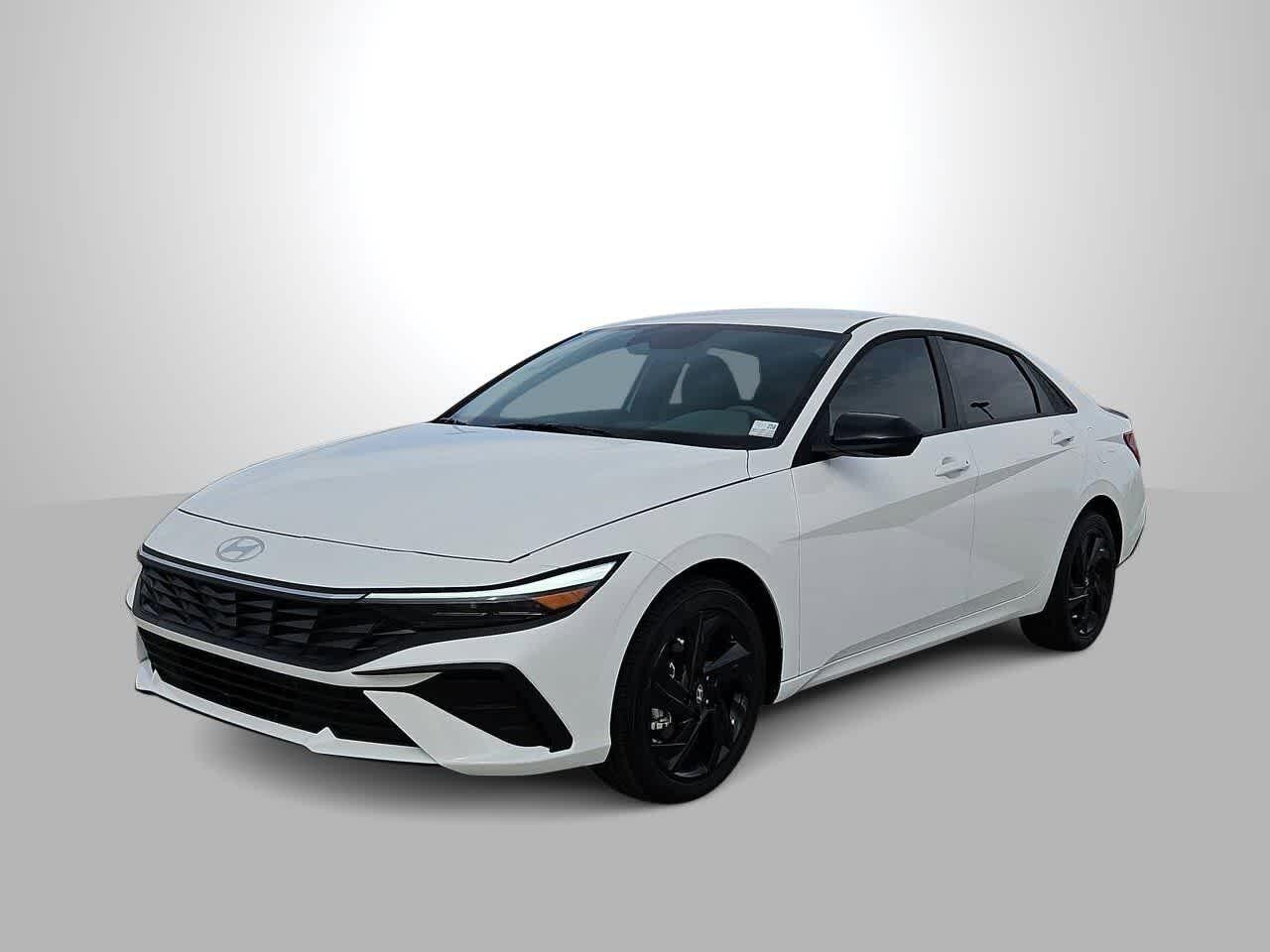 Thumbnail: 2026 Hyundai Elantra - 4