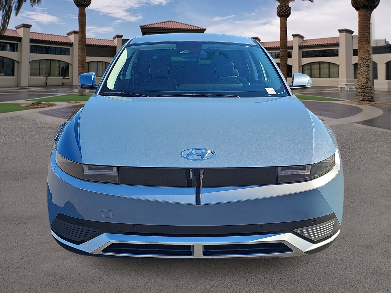 Thumbnail: 2022 Hyundai Ioniq 5 - 3