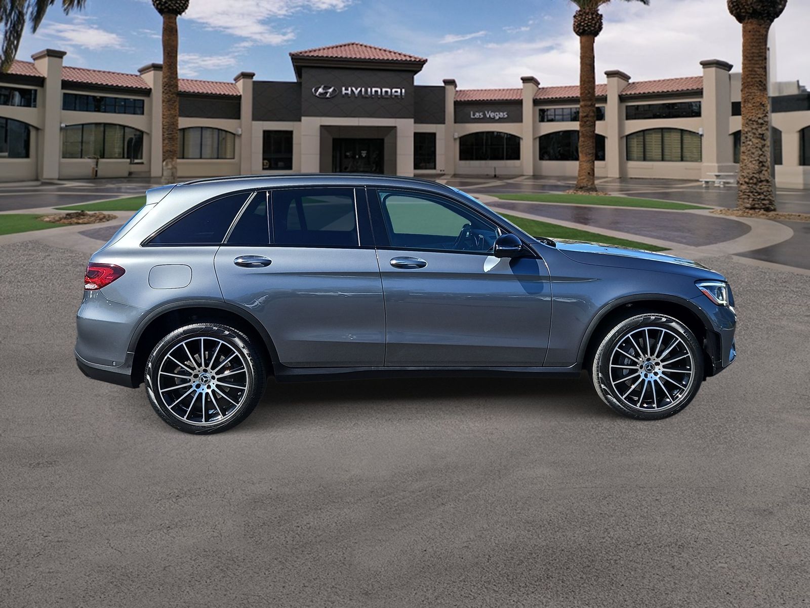 Thumbnail: 2022 Mercedes-Benz GLC - 9