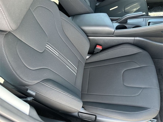 Thumbnail: 2024 Hyundai Elantra - 27