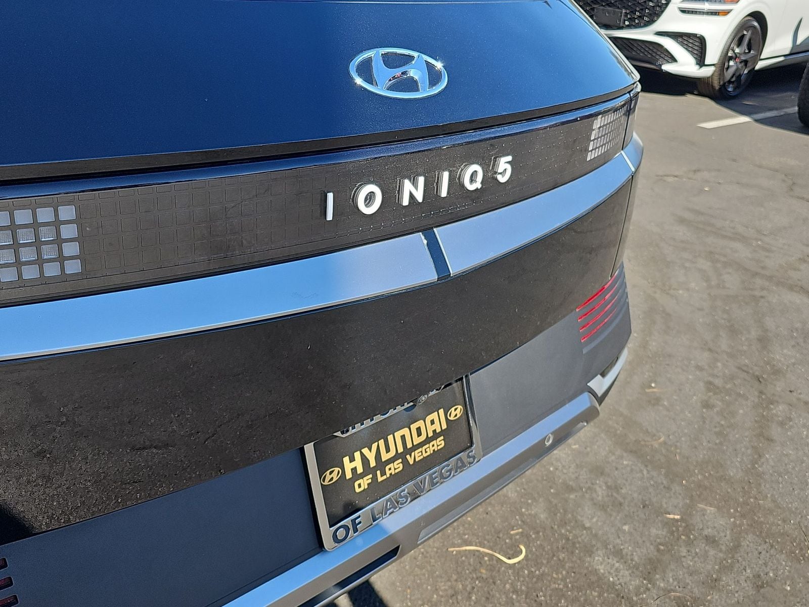 Thumbnail: 2024 Hyundai Ioniq 5 - 11