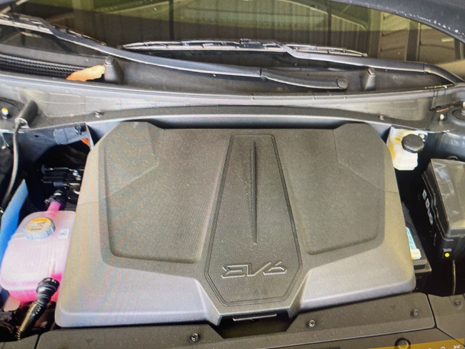 Thumbnail: 2025 Kia EV6 - 15