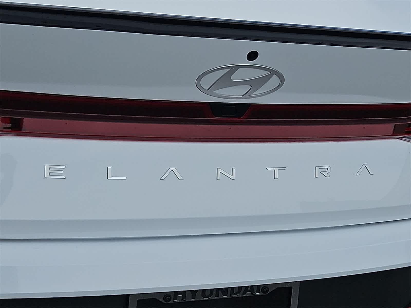 Thumbnail: 2026 Hyundai Elantra - 11