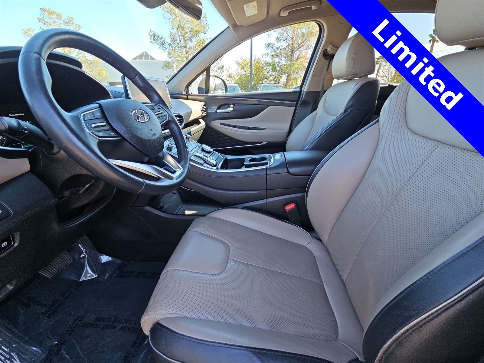 Thumbnail: 2023 Hyundai Santa Fe - 15