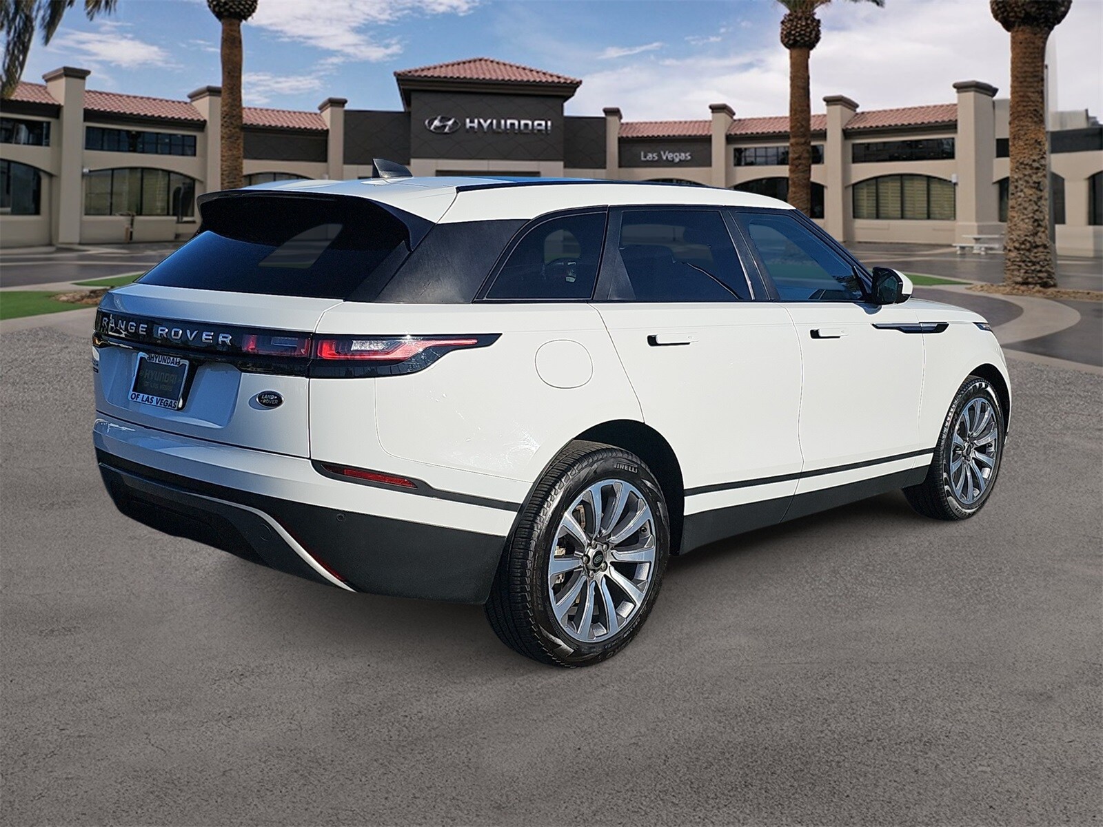 Thumbnail: 2020 Land Rover Range Rover Velar - 8