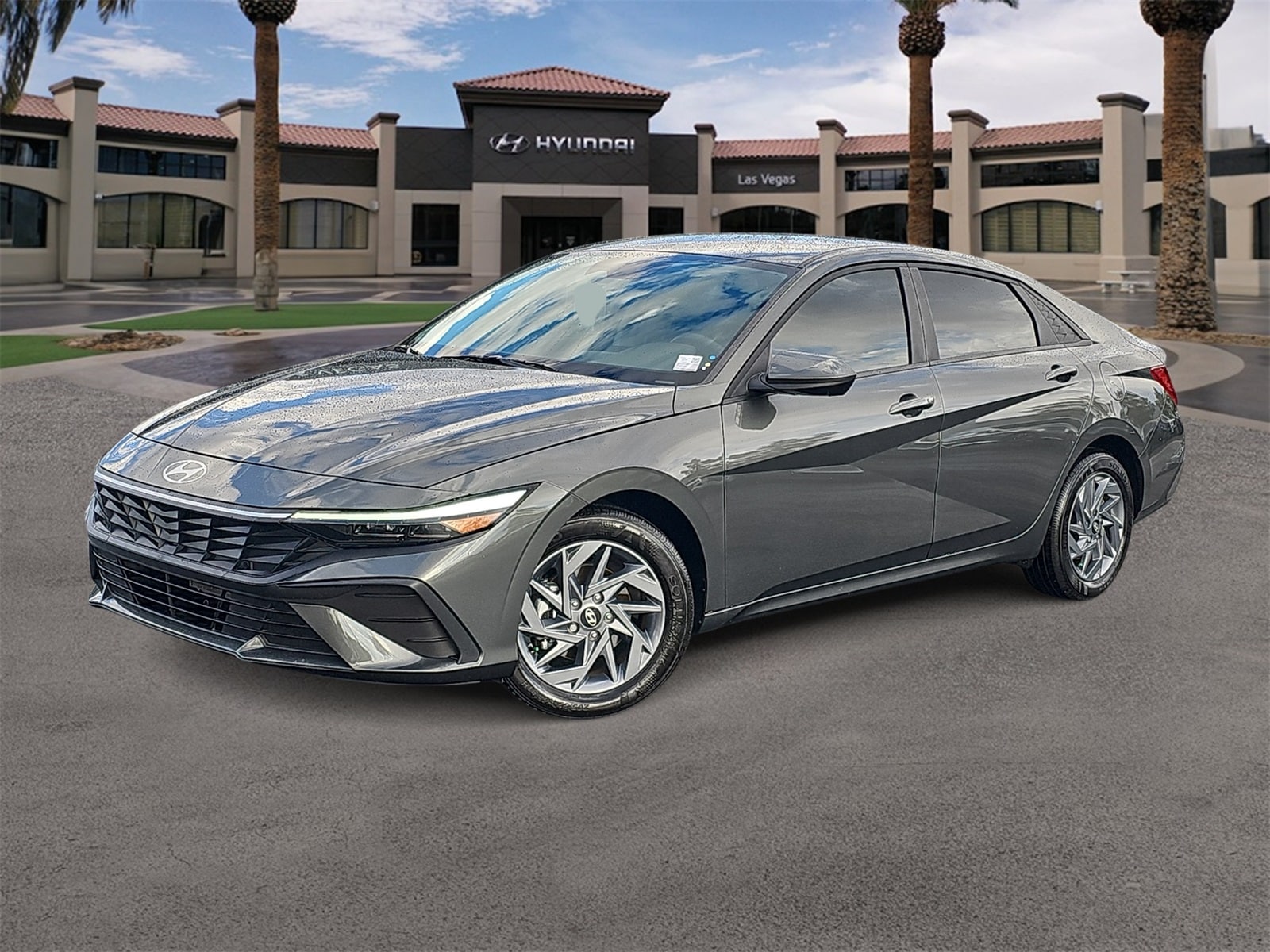 Thumbnail: 2024 Hyundai Elantra - 1
