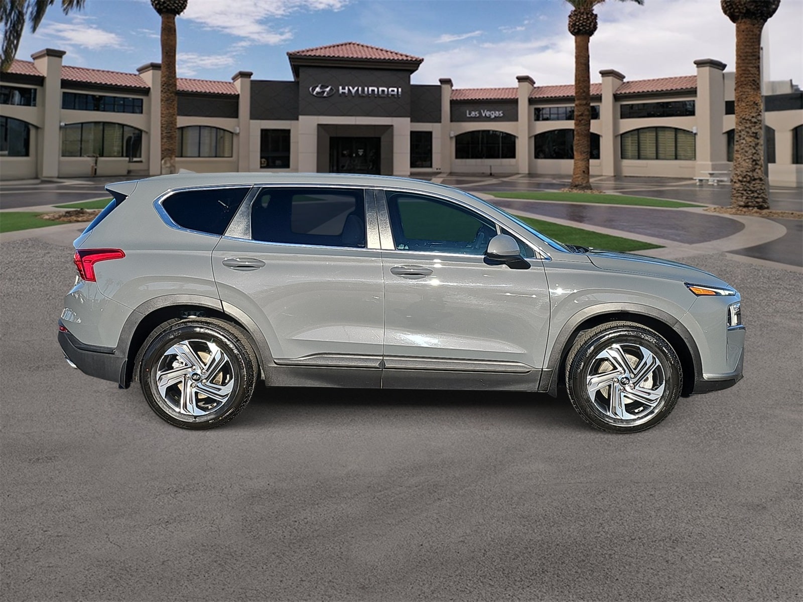 Thumbnail: 2022 Hyundai Santa Fe - 9