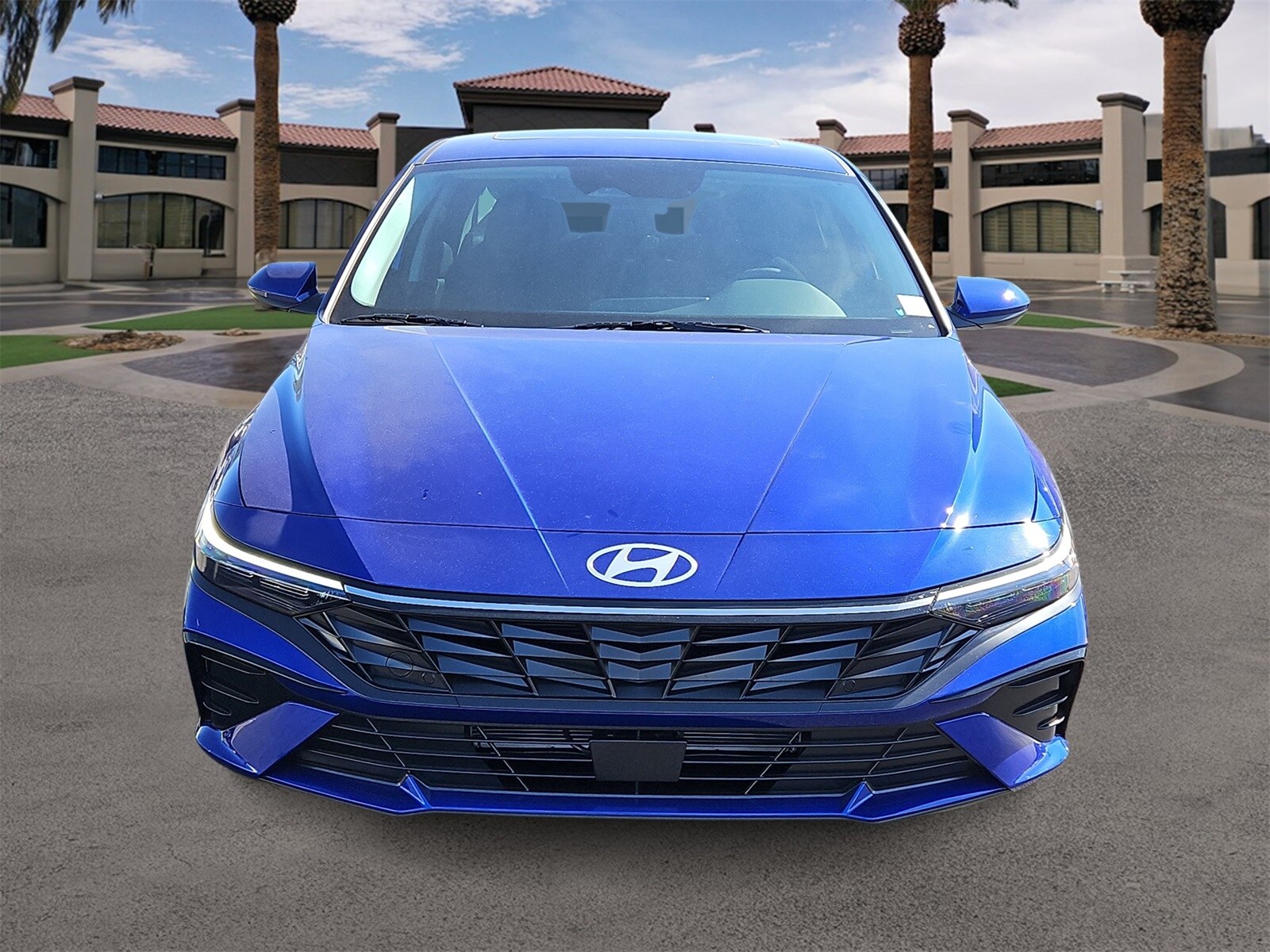 2025 Hyundai Elantra SEL Convenience photo 3