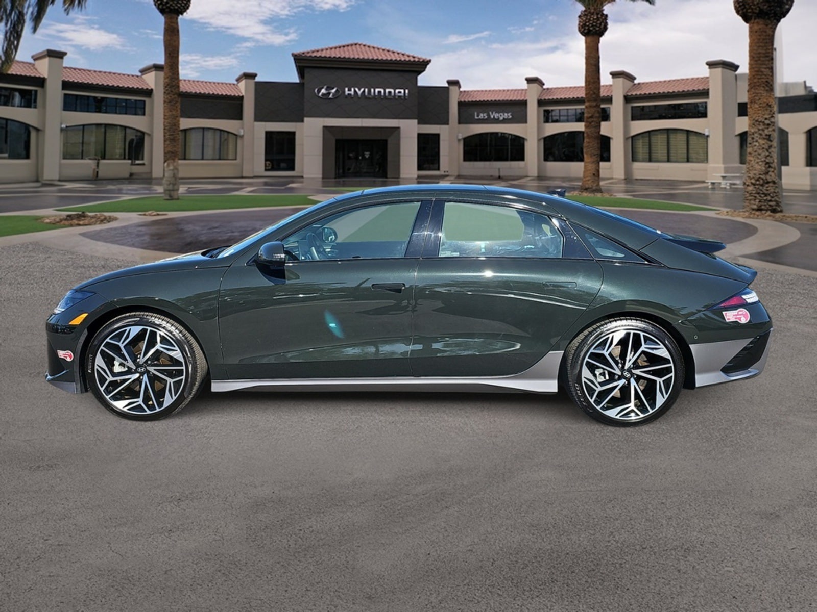 Thumbnail: 2023 Hyundai Ioniq 6 - 6
