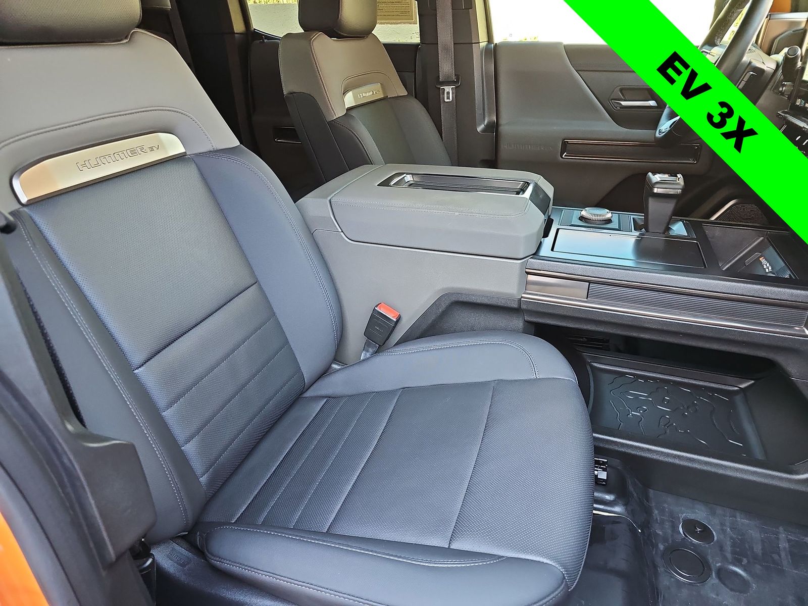 Thumbnail: 2024 GMC Hummer EV - 18