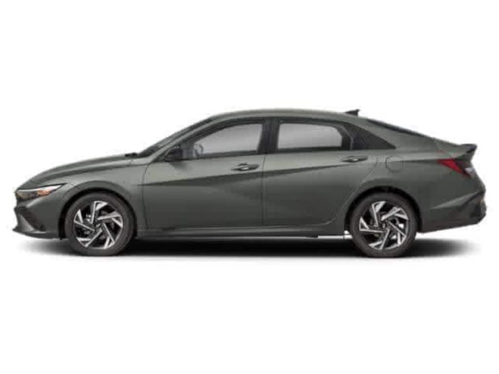 New 2026 Hyundai Elantra SEL Sport Sedan