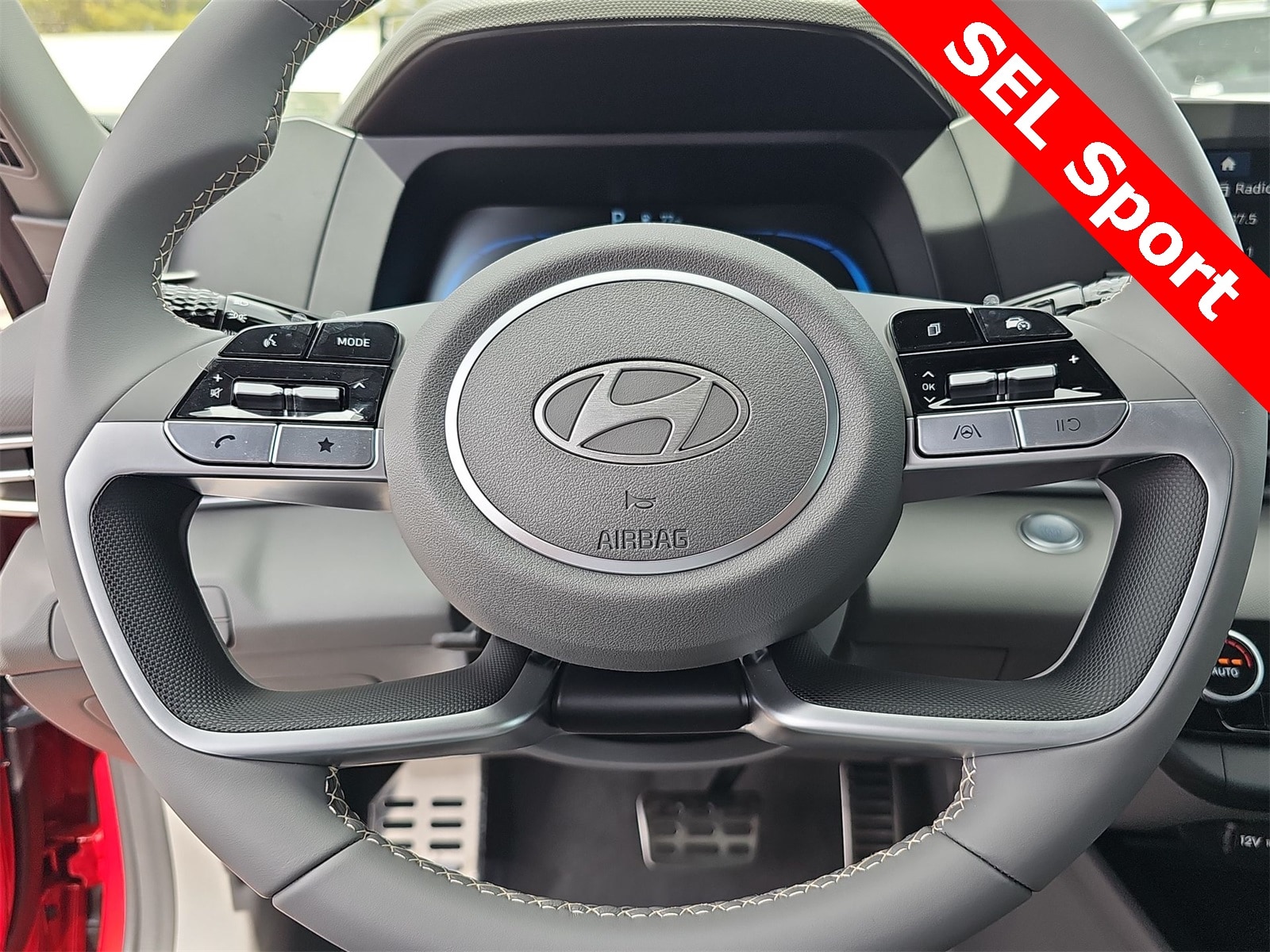 Thumbnail: 2025 Hyundai Elantra - 18