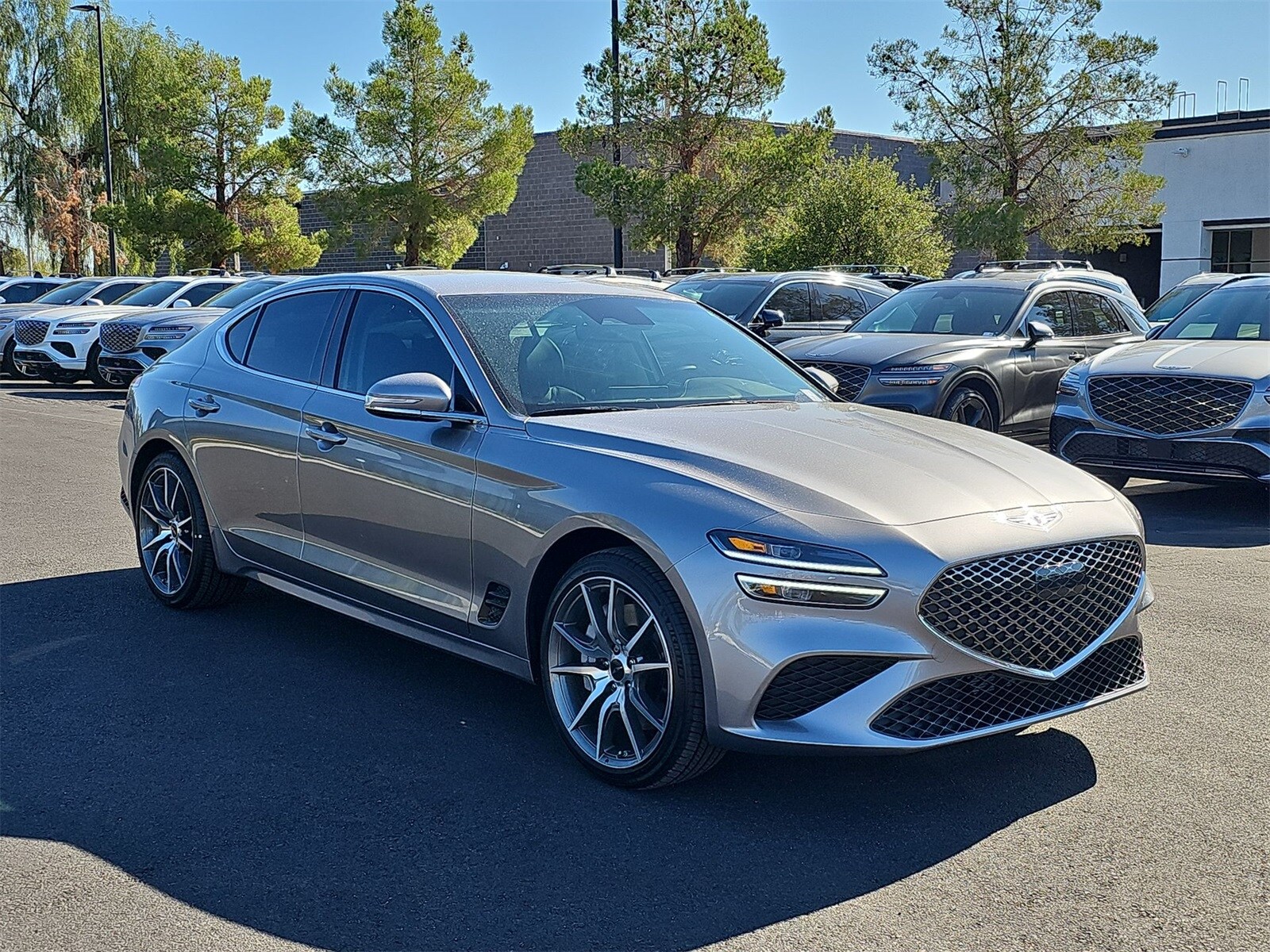 2026 Genesis G70 2.5T photo 2