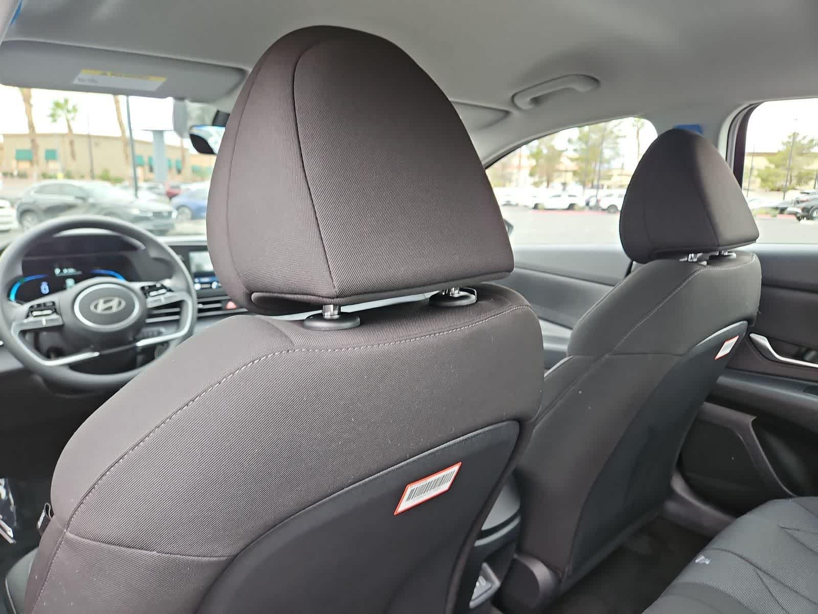 Thumbnail: 2026 Hyundai Elantra - 16