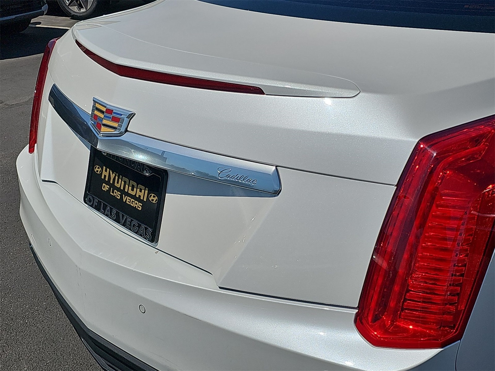 Thumbnail: 2019 Cadillac CTS - 11