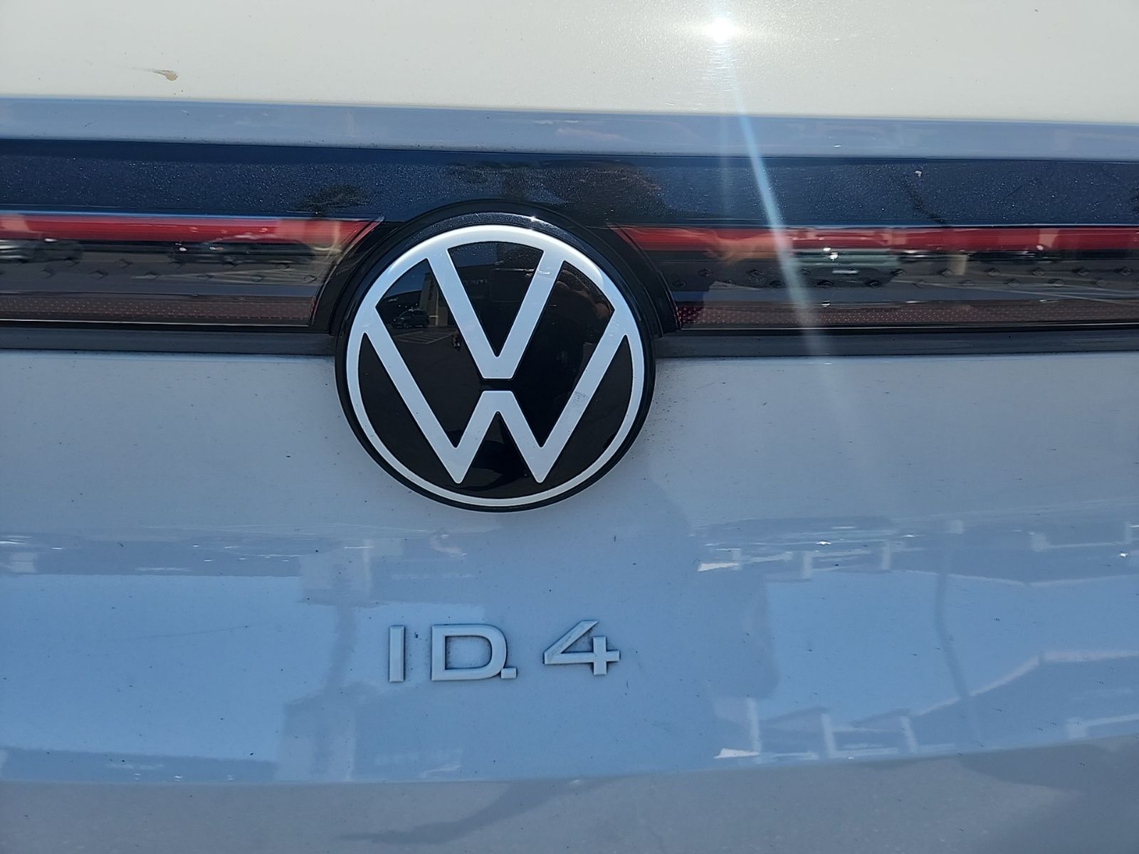 Thumbnail: 2021 Volkswagen ID.4 - 9