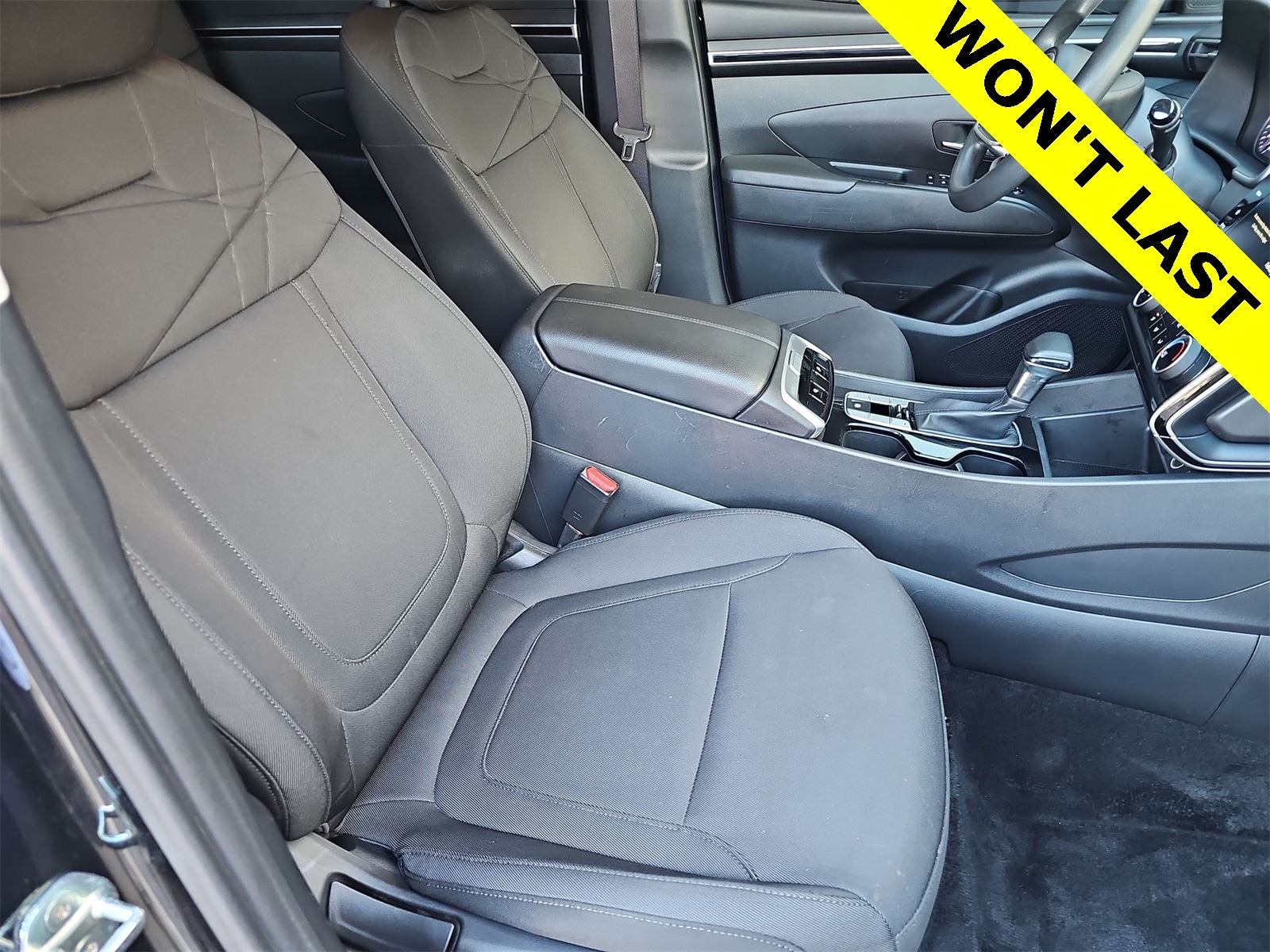 Thumbnail: 2022 Hyundai Tucson - 18