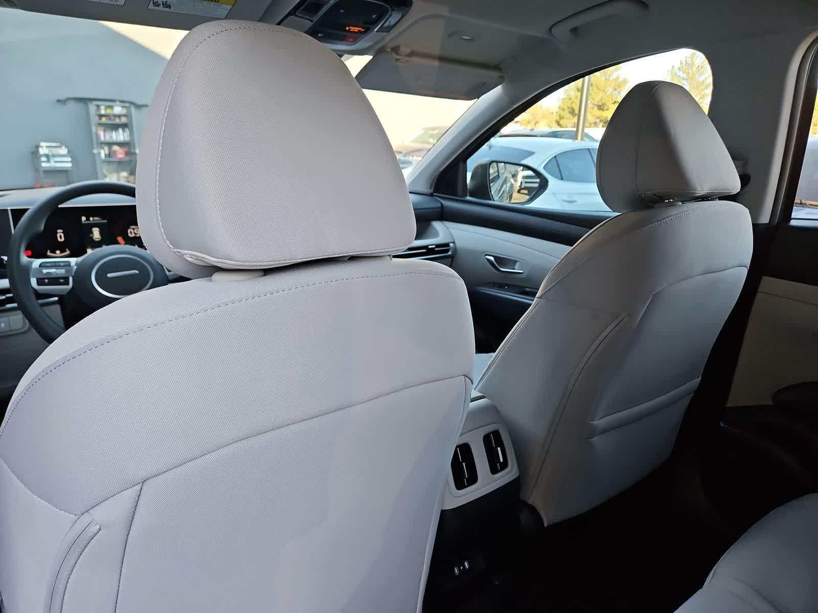 Thumbnail: 2026 Hyundai Tucson - 16