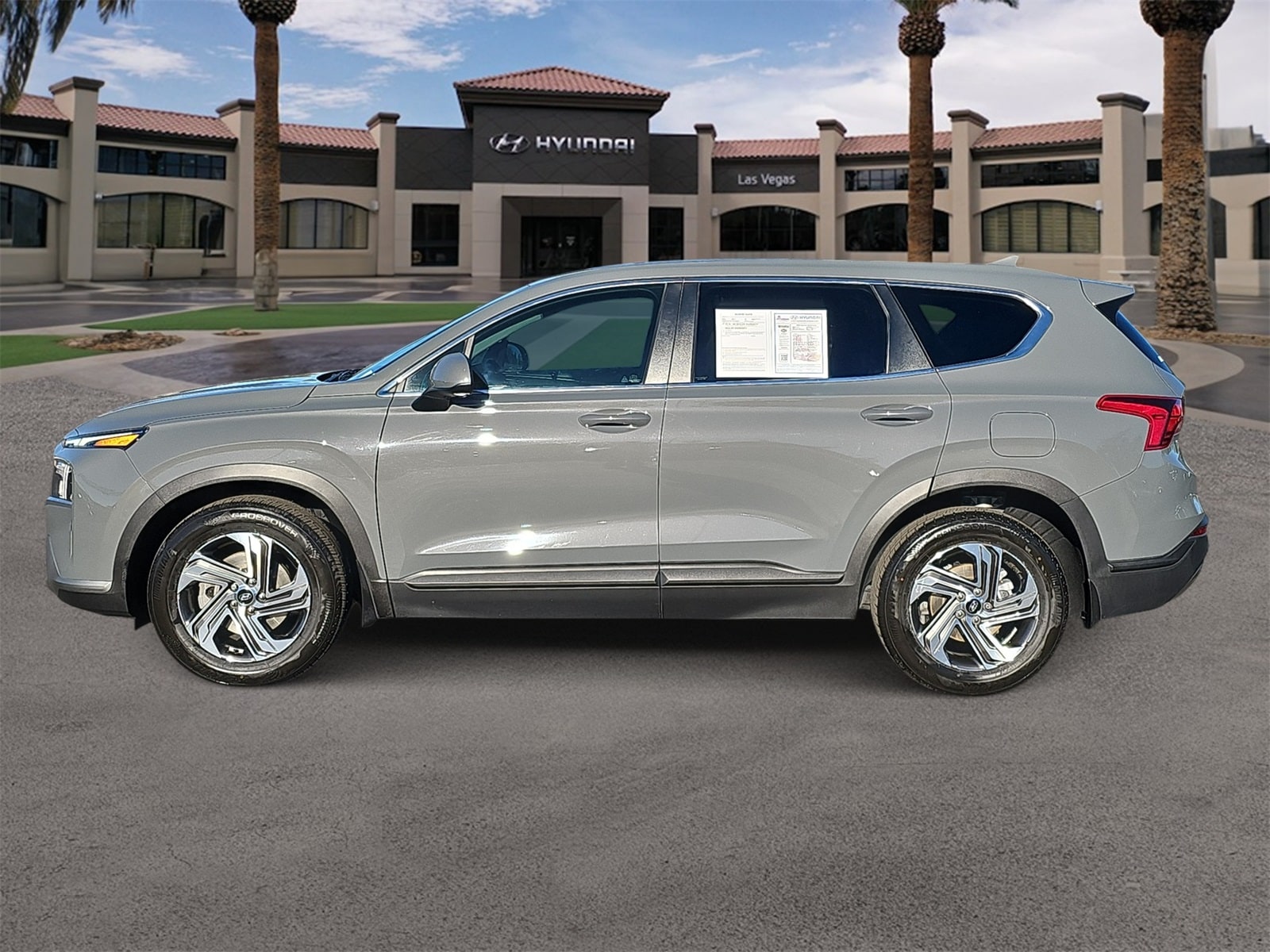 Thumbnail: 2022 Hyundai Santa Fe - 5