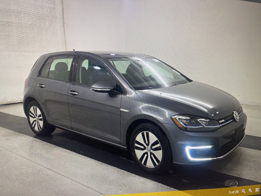Used 2018 Volkswagen e-Golf SEL Premium Sedan