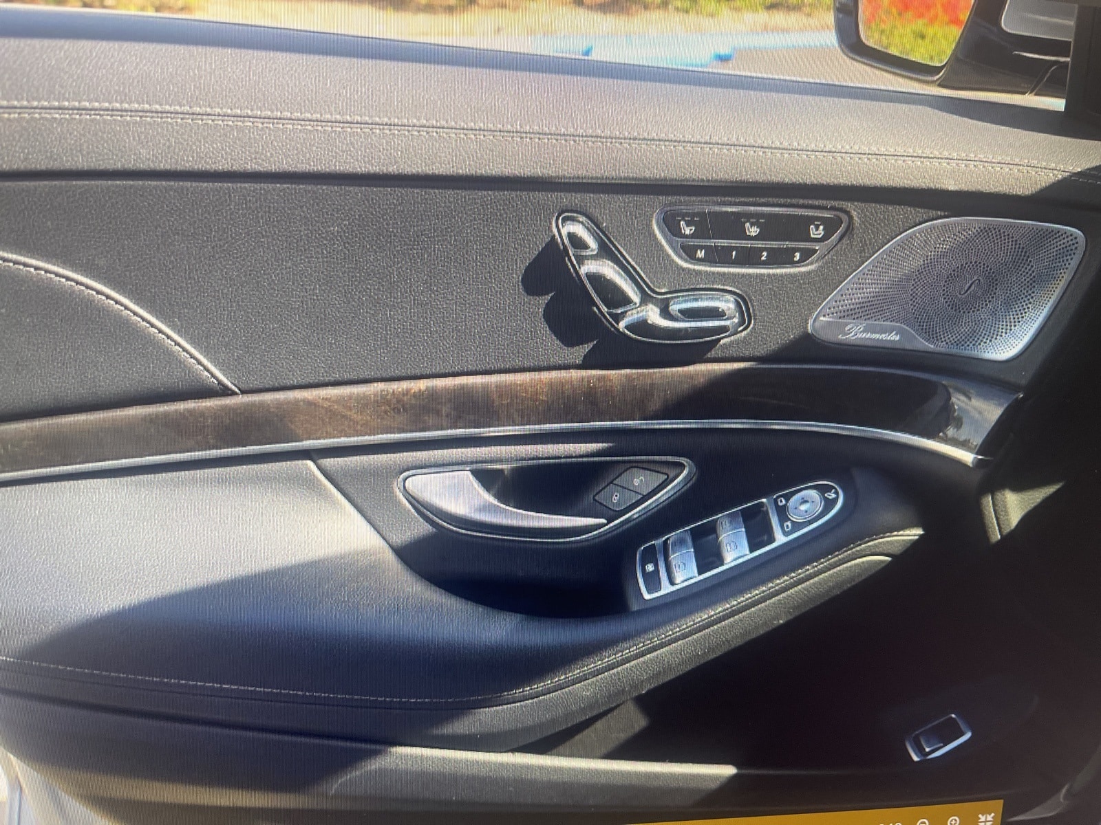 Thumbnail: 2015 Mercedes-Benz S-Class - 8