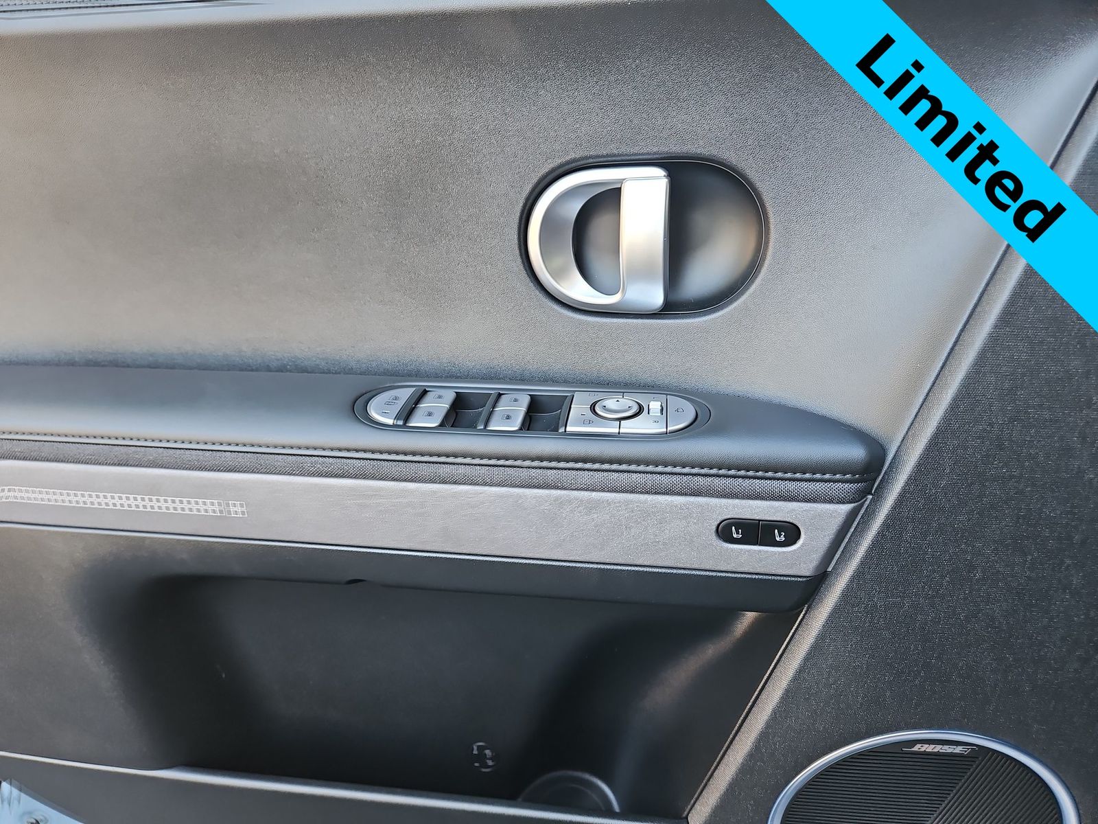 Thumbnail: 2024 Hyundai Ioniq 5 - 28