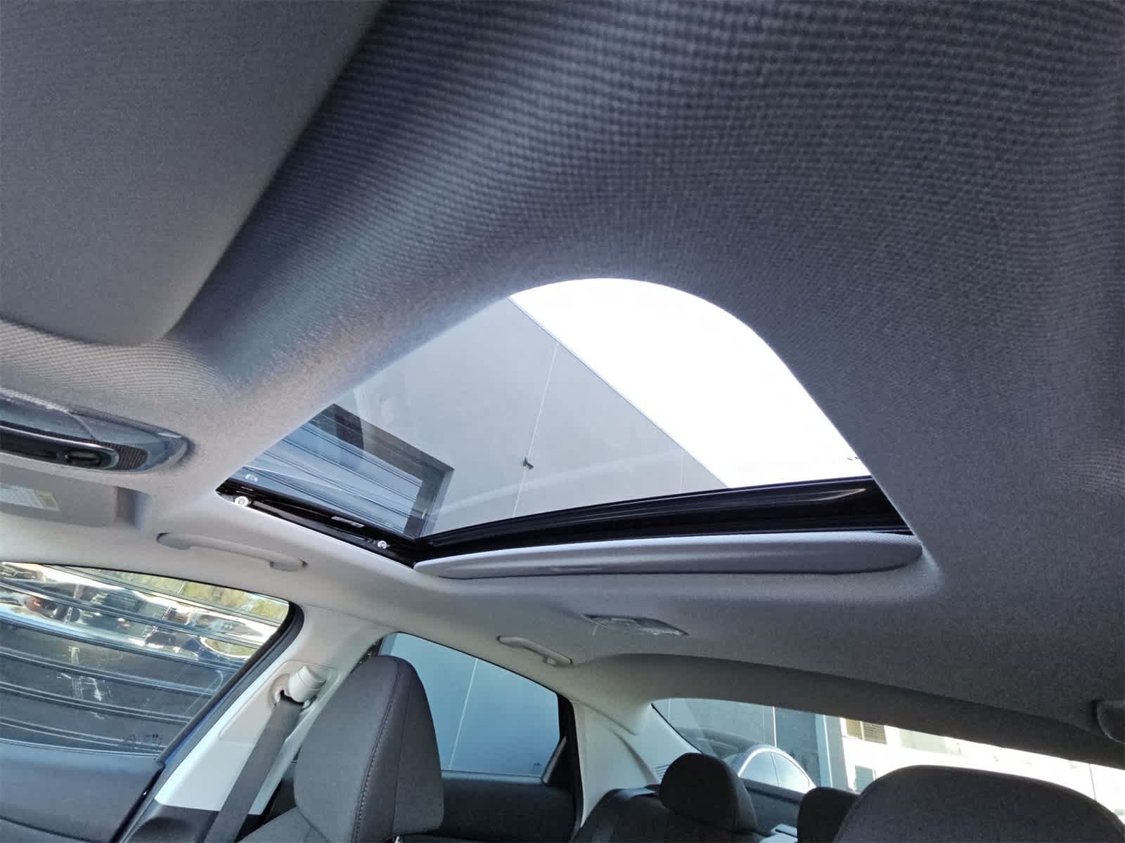 Thumbnail: 2025 Hyundai Elantra - 30