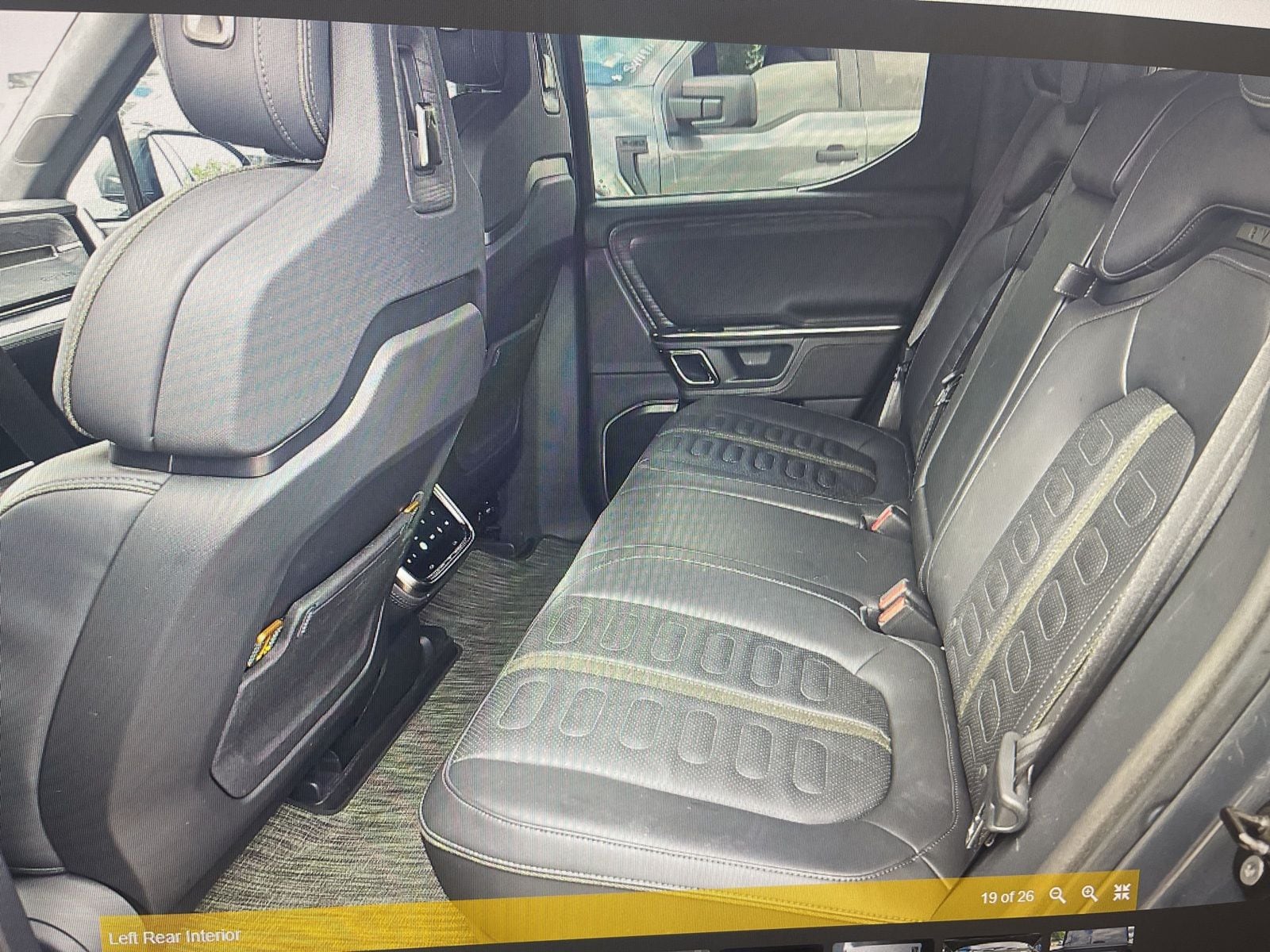 Thumbnail: 2022 Rivian R1T - 14