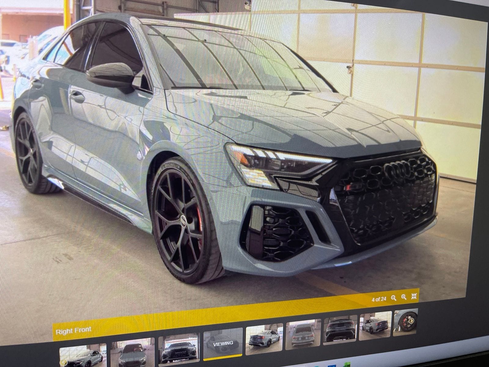 Thumbnail: 2024 Audi RS 3 - 3