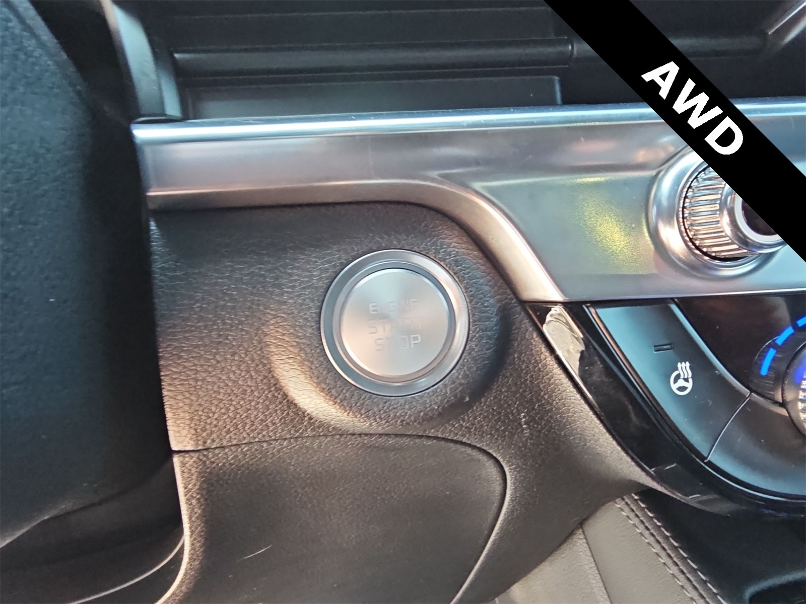 Thumbnail: 2024 Kia Telluride - 26