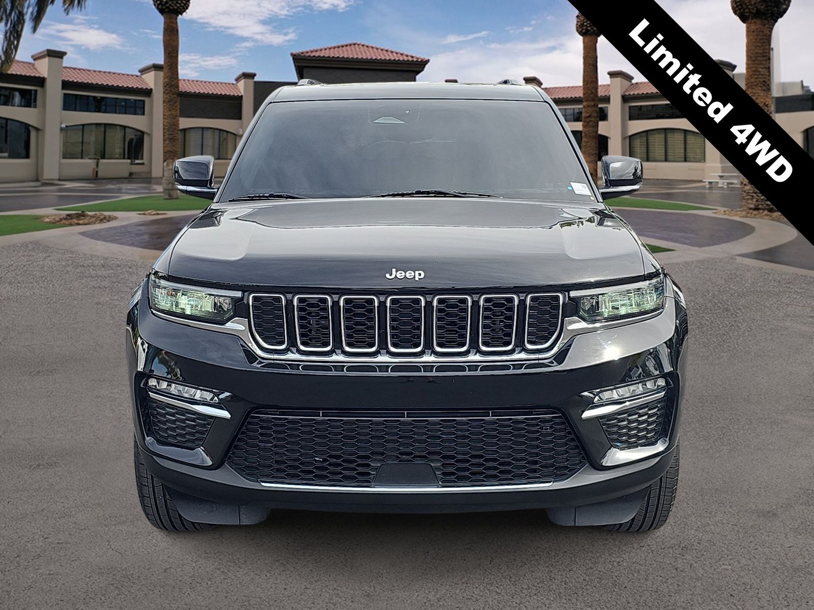 Thumbnail: 2022 Jeep Grand Cherokee - 3