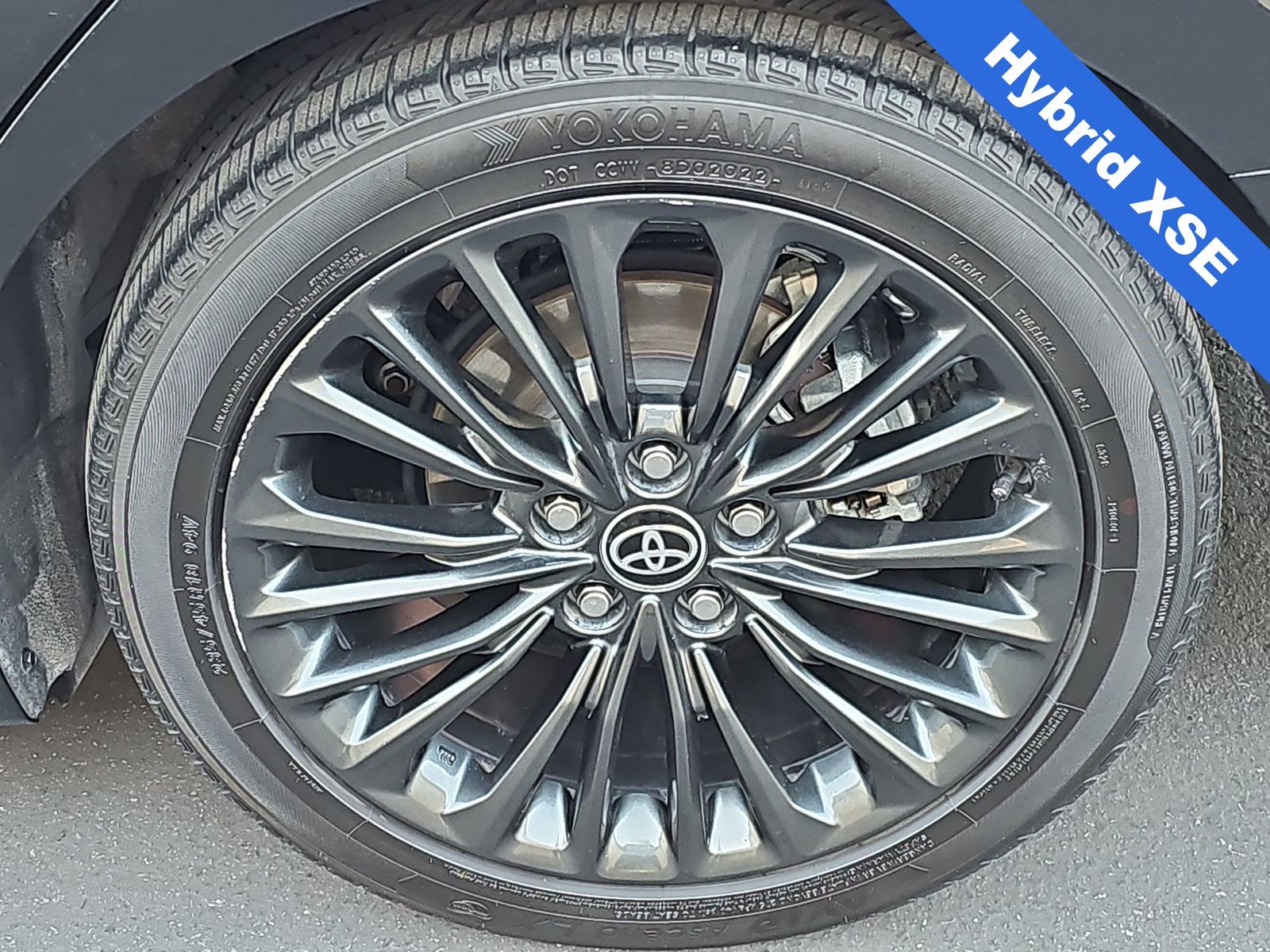 Thumbnail: 2021 Toyota Avalon - 12