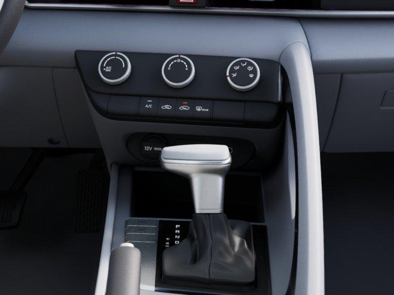 Thumbnail: 2025 Hyundai Elantra - 16