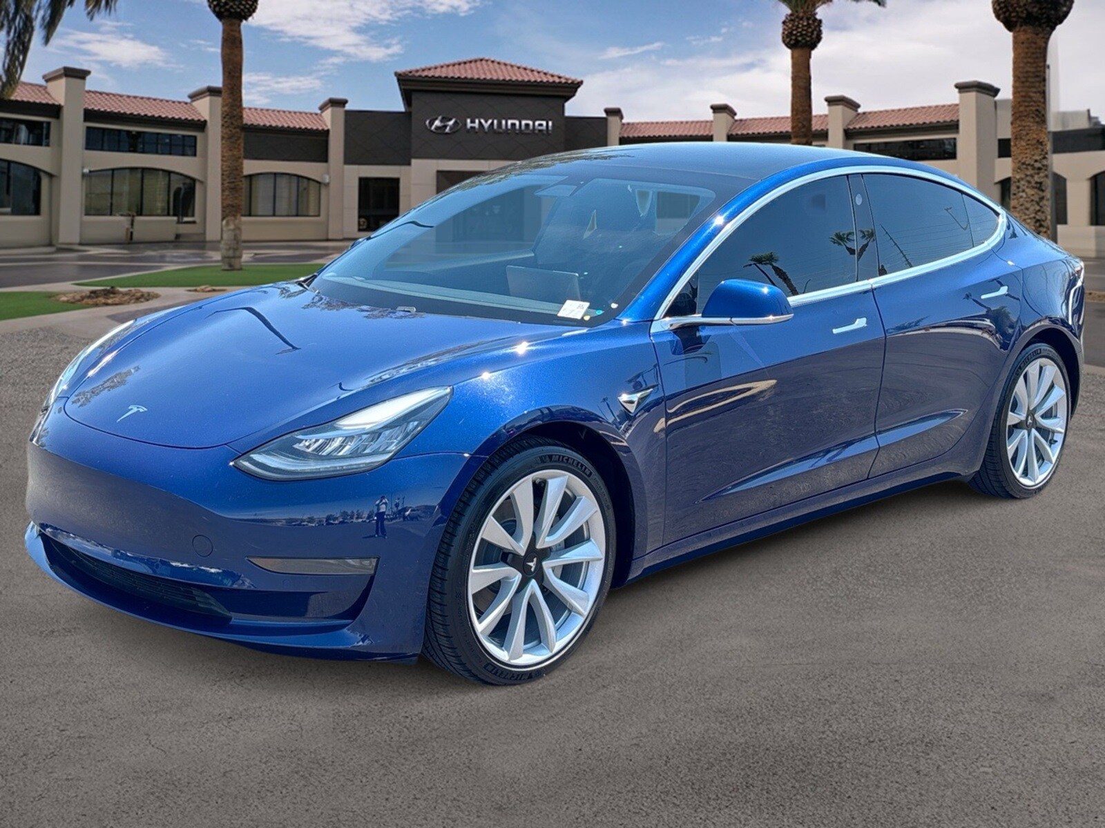 2020 Tesla Model 3 Standard Range Plus photo 4
