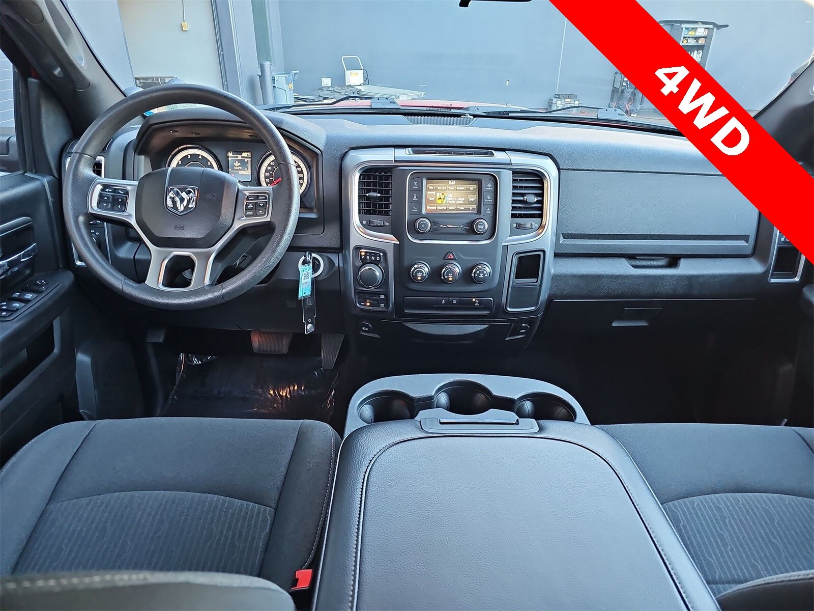 Thumbnail: 2024 RAM 1500 Classic - 14