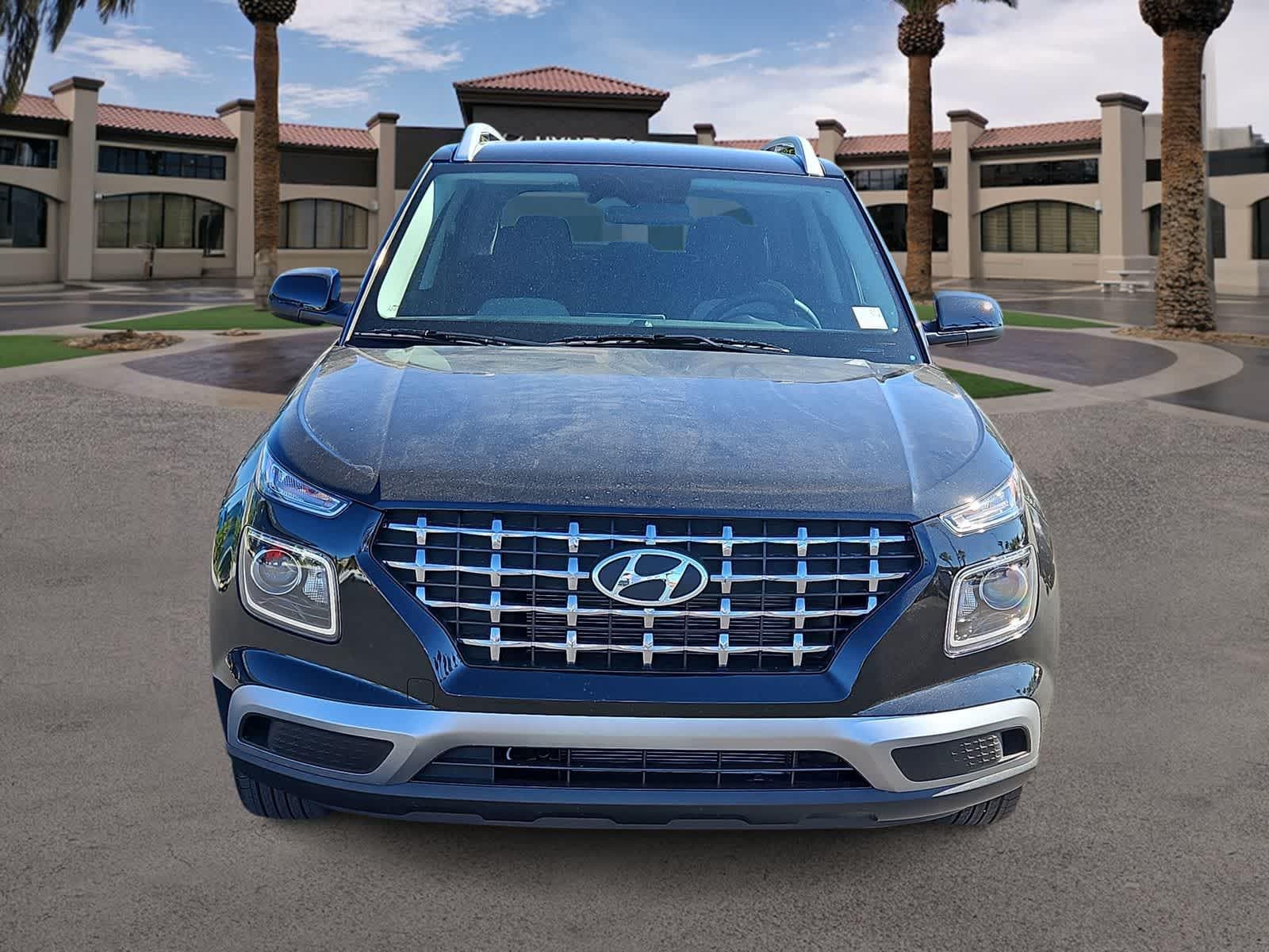 Thumbnail: 2026 Hyundai Venue - 3