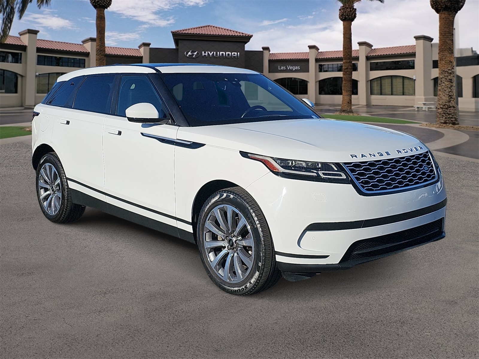 Thumbnail: 2020 Land Rover Range Rover Velar - 2