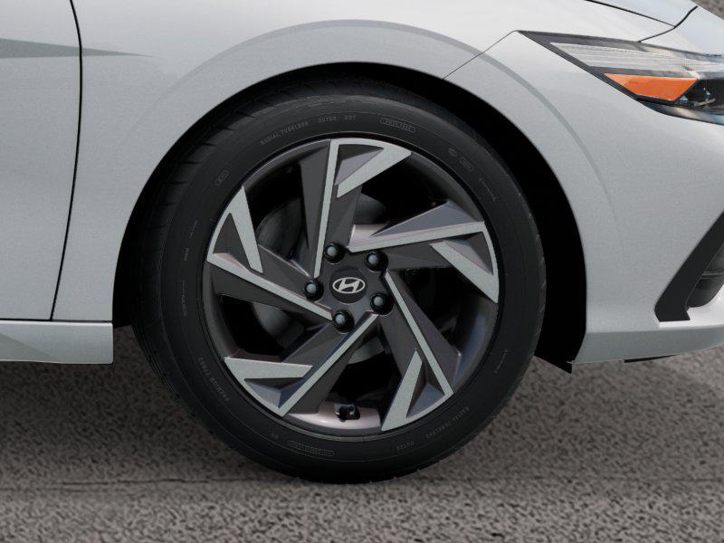 Thumbnail: 2025 Hyundai Elantra - 8