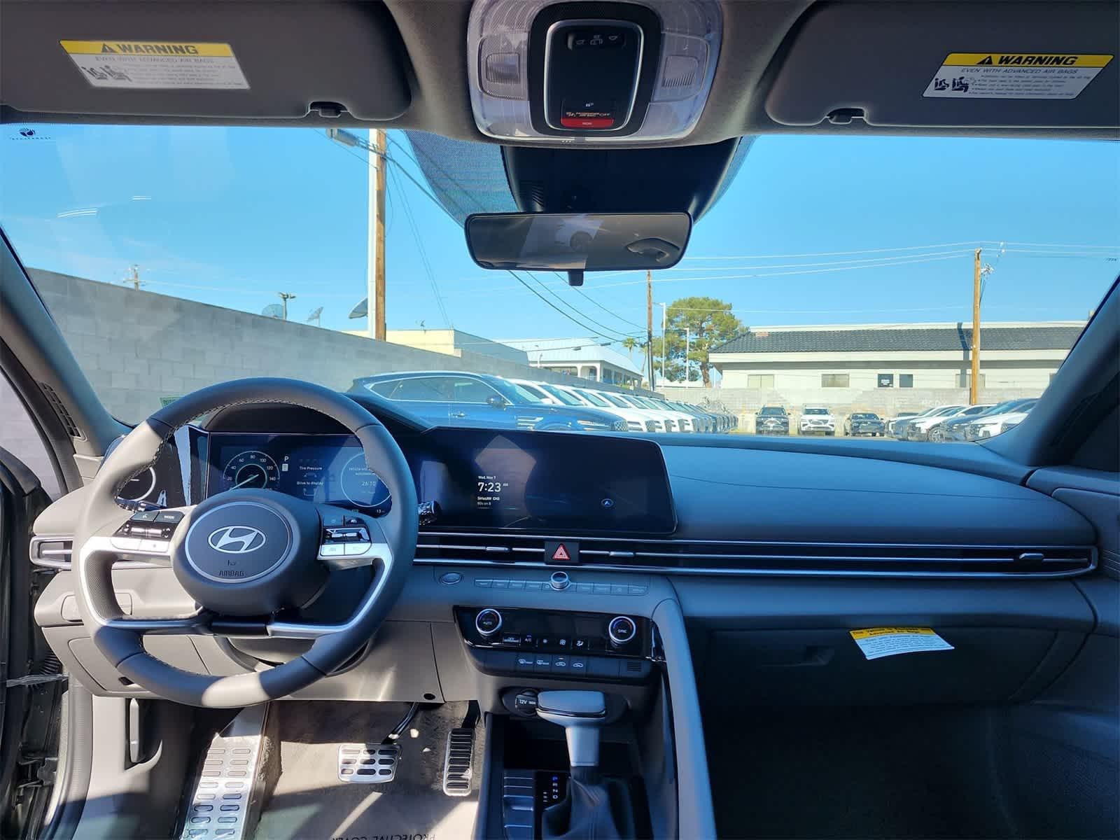 Thumbnail: 2025 Hyundai Elantra - 14