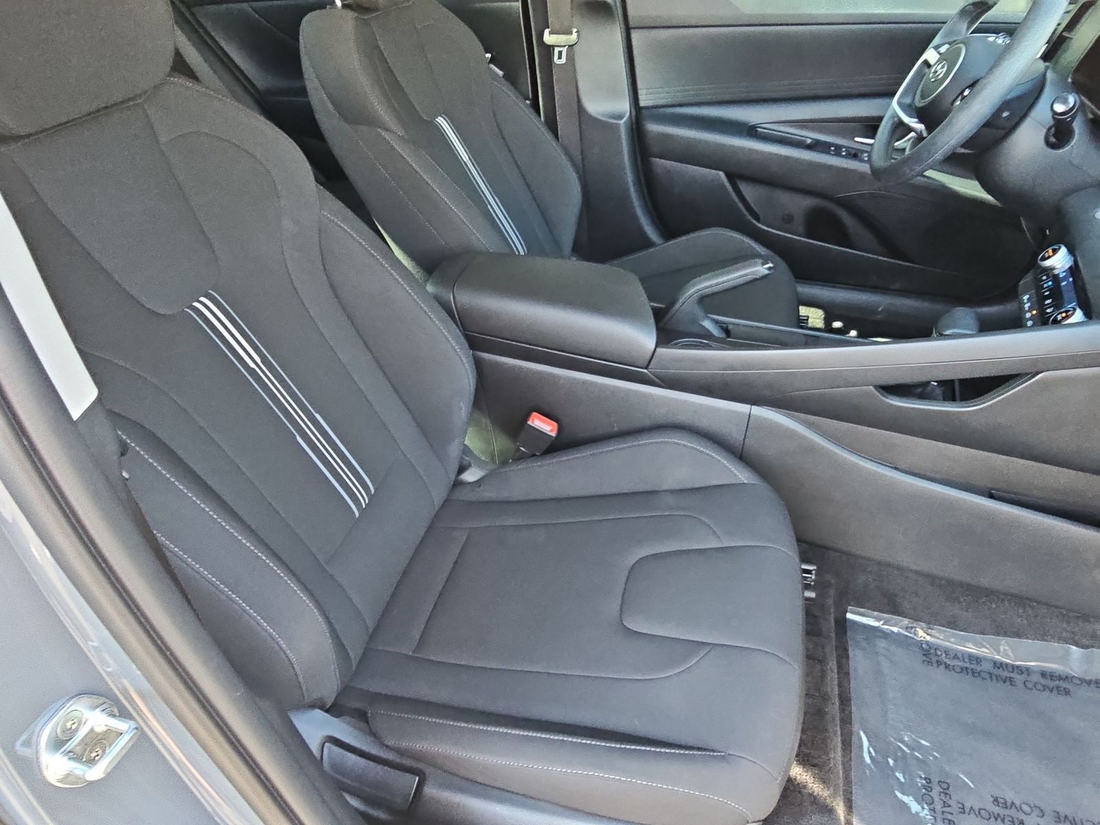 2022 Hyundai Elantra SEL 19