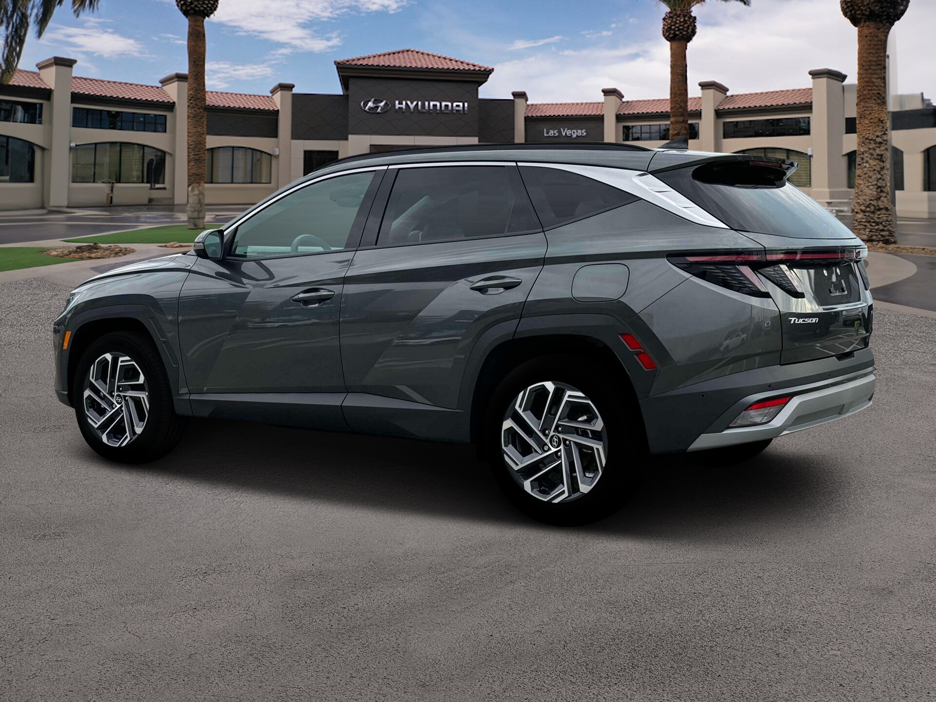 2025 Hyundai Tucson Hybrid Limited photo 2