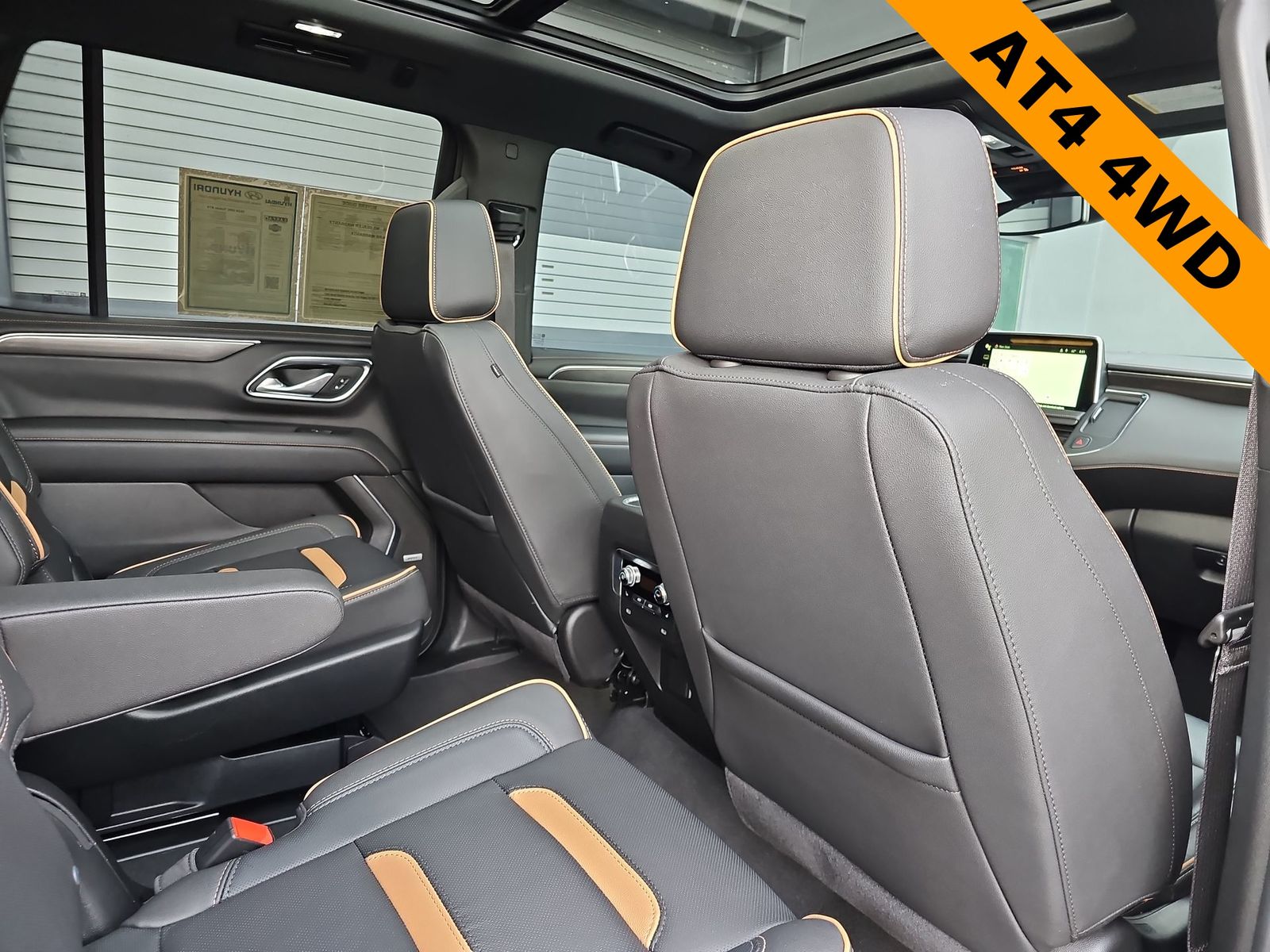 Thumbnail: 2024 GMC Yukon - 16