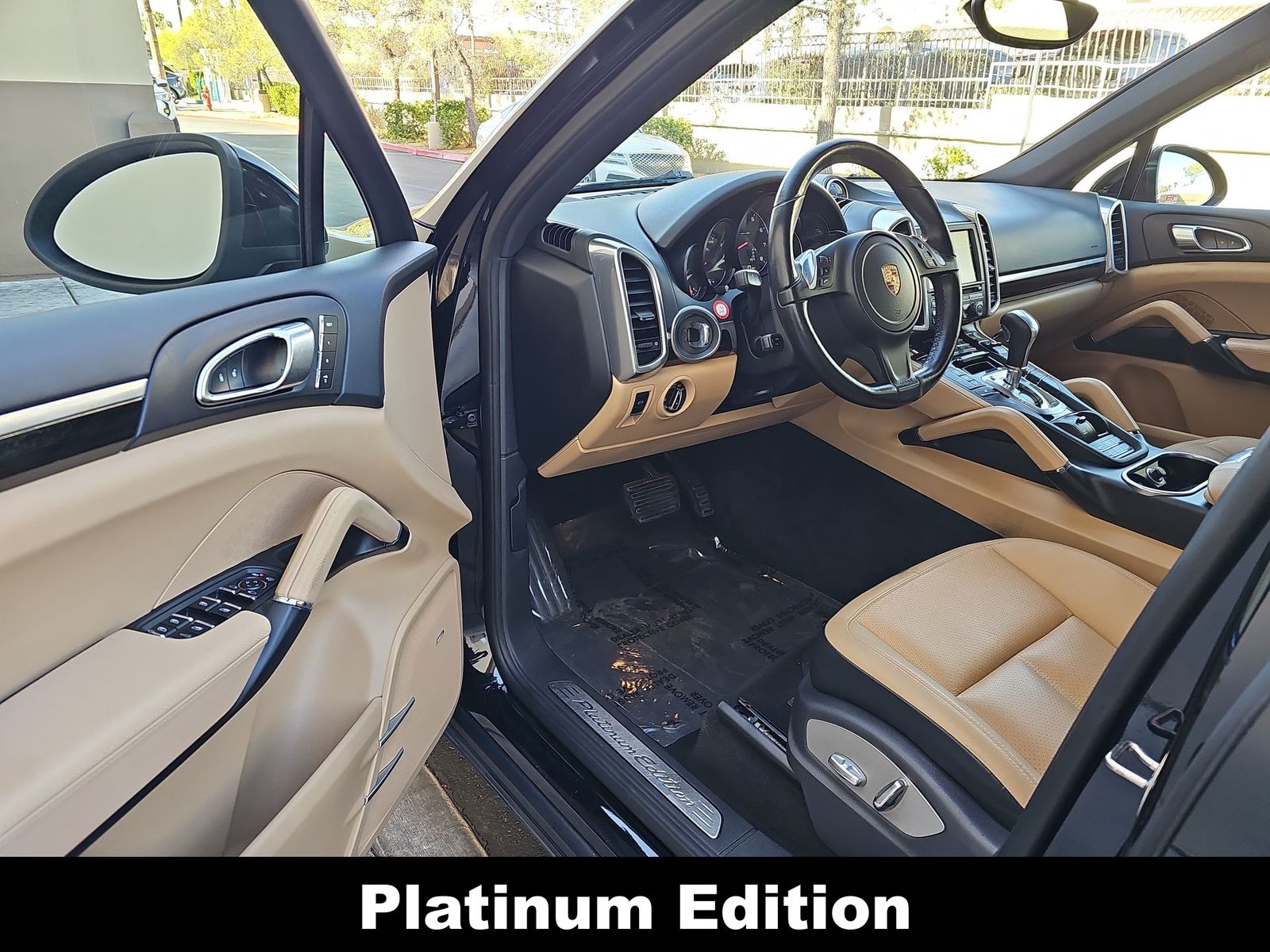 Thumbnail: 2014 Porsche Cayenne - 10