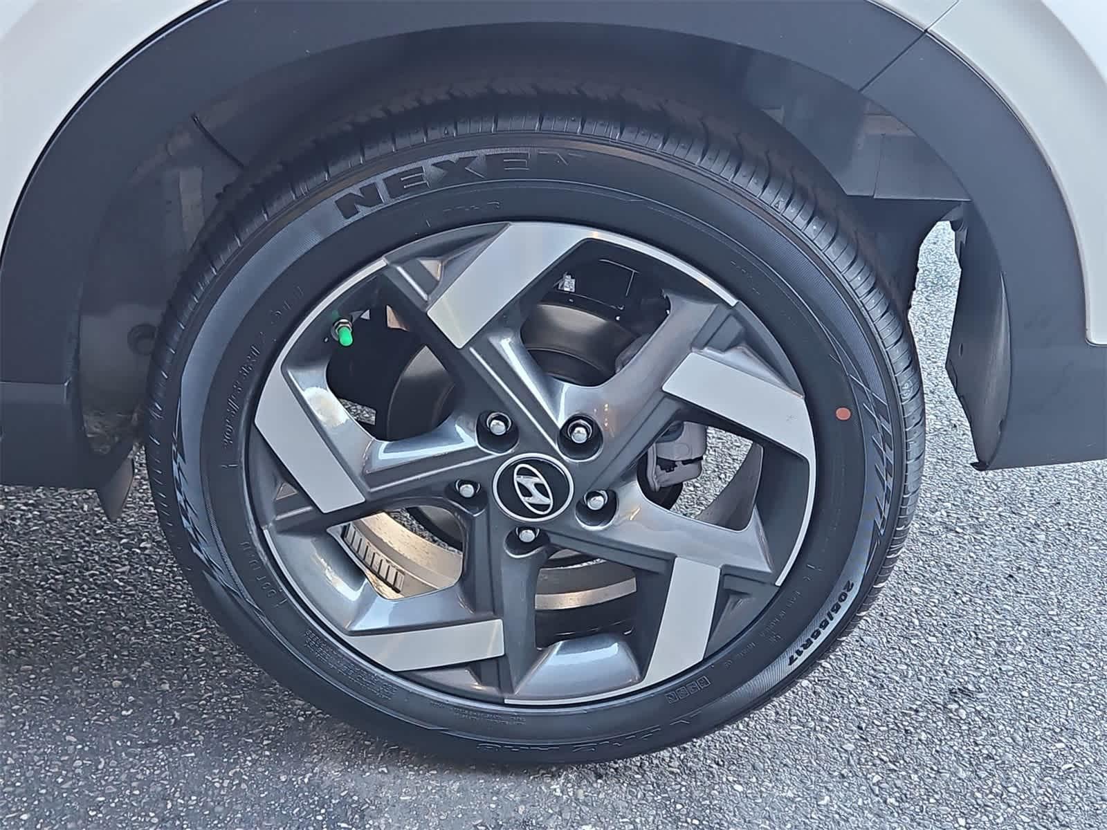 Thumbnail: 2026 Hyundai Venue - 12