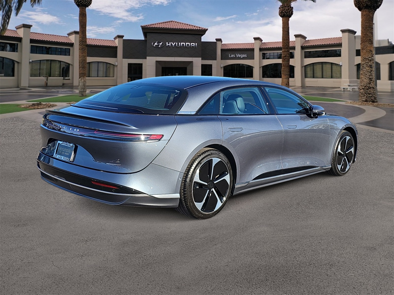 Thumbnail: 2024 Lucid Air - 8
